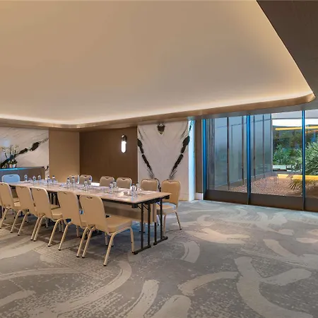 Swissotel And Cesme Hotel