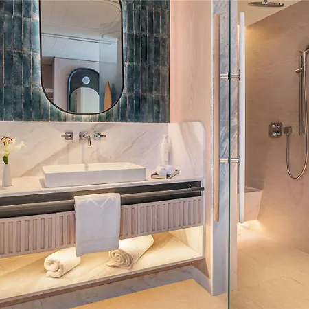 Otel Swissotel And Cesme