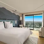 Swissotel And Cesme Hotell *