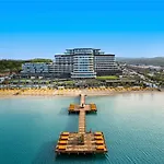 Hotell Swissotel And Cesme