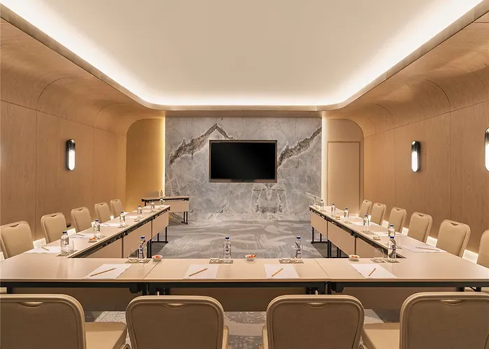 Swissotel And Cesme Hotel Esmirna